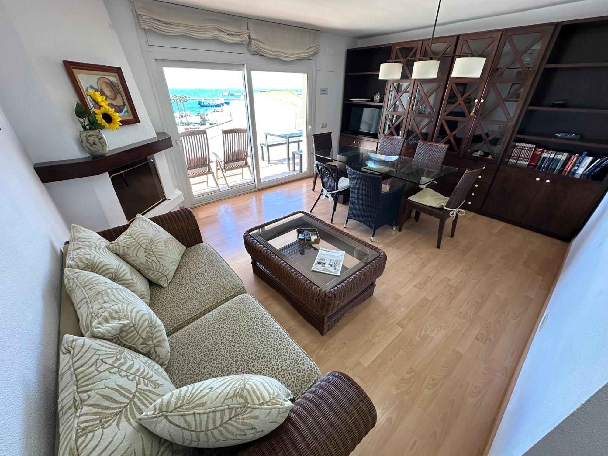 Agi El Moll De Roses Apartment ภายนอก รูปภาพ