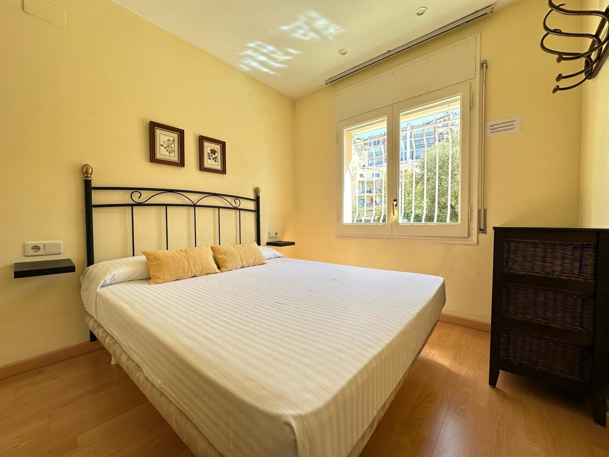 Agi El Moll De Roses Apartment ภายนอก รูปภาพ